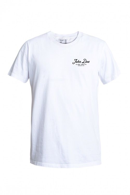 JOHN DOE T-shirt with JD lettering