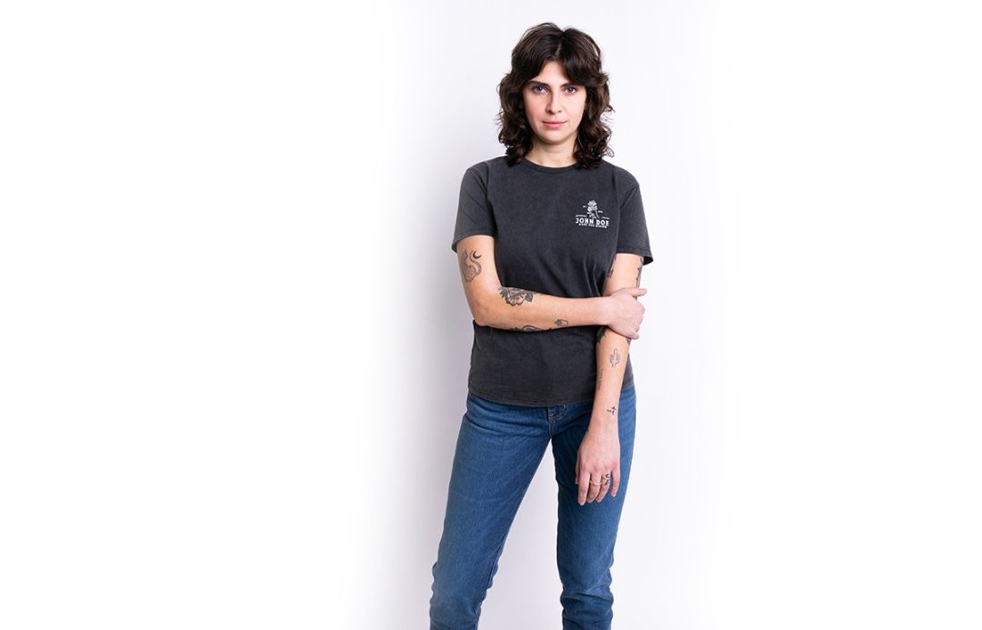 JOHN DOE T-Shirt ROSA VERLAUFEND